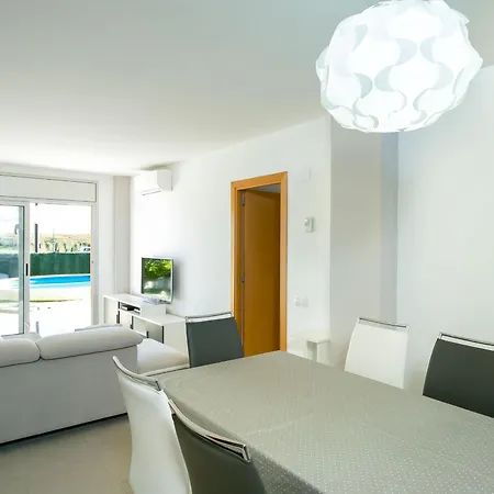 Acogedor Con Piscina Y Jardin Privados En Figueres - Es-228-115 Apartment *