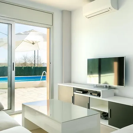 Acogedor Con Piscina Y Jardin Privados En Figueres - Es-228-115 Apartment *
