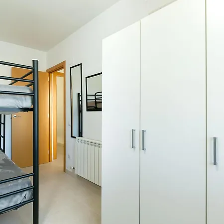 Acogedor Con Piscina Y Jardin Privados En Figueres - Es-228-115 Figueres (Girona)
